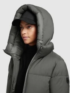 Khujo Wintermantels Wintermantel Aniva Dames Olijfgroen -Kledinglijn Winkel 3b1b2b33959cb97cdb002e38ada2cafe