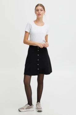OXMO Mini Rokken Rok June Dames Zwart -Kledinglijn Winkel 721a7ae74b1a0a7766adcdec7b3529a2