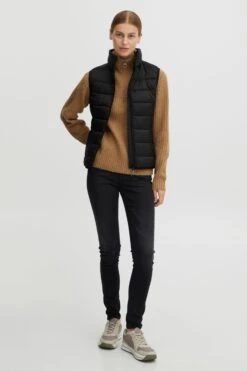 OXMO Bodywarmers Bodywarmer Bena Dames Zwart -Kledinglijn Winkel 8bc1898188b878619603fb4faddd11cc