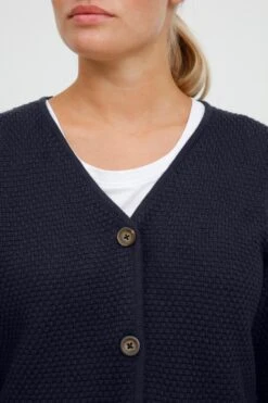 OXMO Vesten Gebreid Vest Helga Dames Marine -Kledinglijn Winkel a3ee127738d8c337cf6dd44919e6f65e