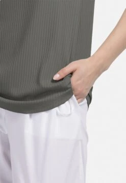 HELMIDGE Mouwloze Shirts Top Dames Groen 11 HELMIDGE Mouwloze Shirts Top Dames Groen -Kledinglijn Winkel b271e204572227e9c4f5fdd128e05644