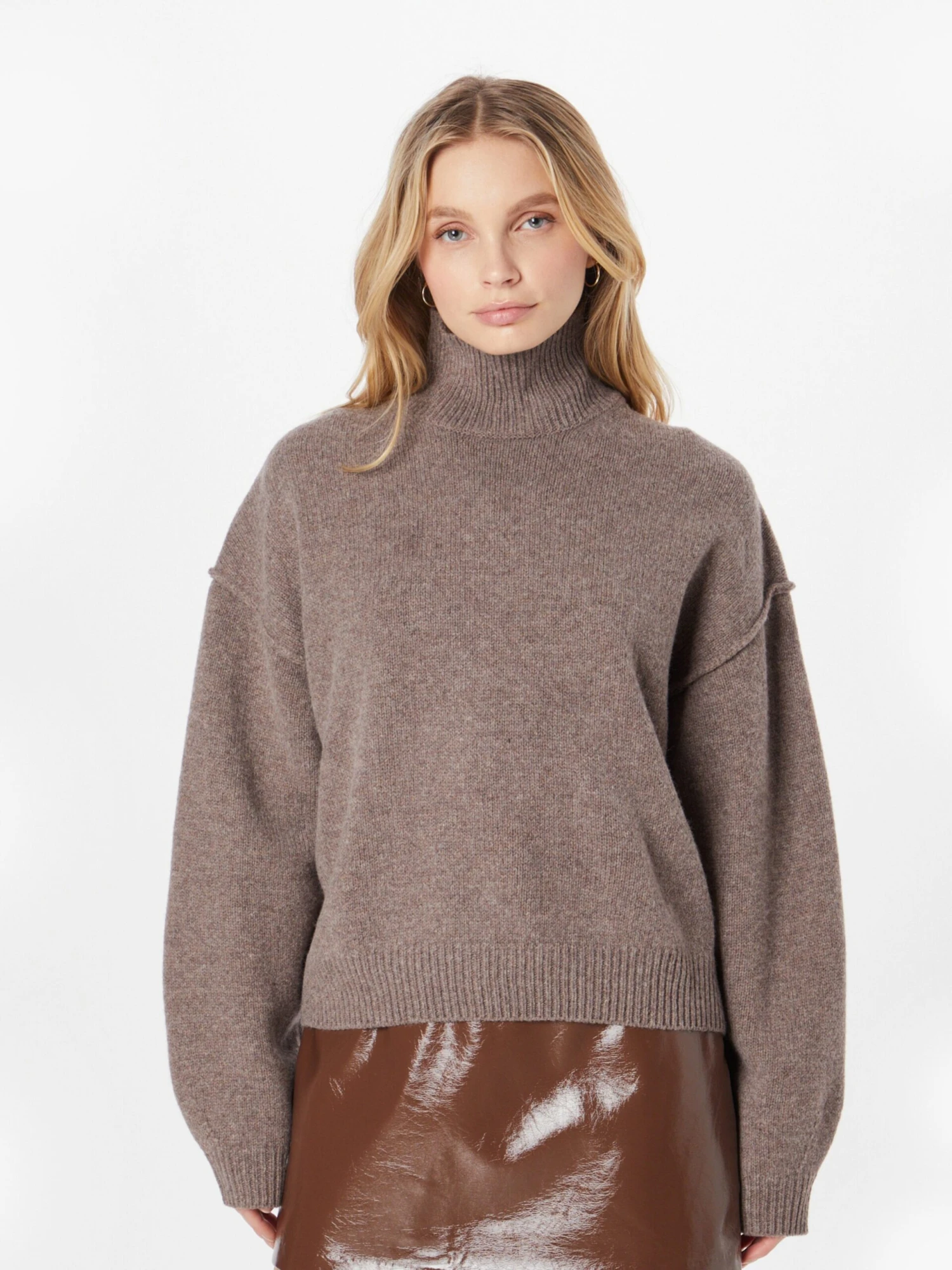 WEEKDAY Fijngebreide Truien Trui Norah Dames Bruin 3 WEEKDAY Fijngebreide Truien Trui Norah Dames Bruin - Afbeelding 3