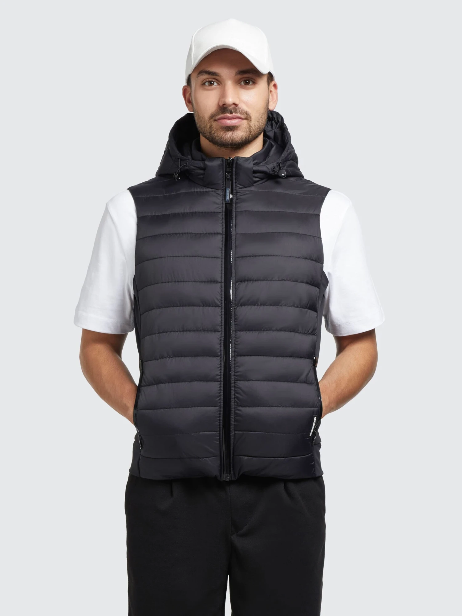 Khujo Bodywarmers Bodywarmer Heren Zwart 2 Khujo Bodywarmers Bodywarmer Heren Zwart - Afbeelding 2