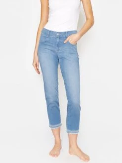 Angels Jeans Slimfit Jeans Cici Dames Lichtblauw 8 Angels Jeans Slimfit Jeans Cici Dames Lichtblauw -Kledinglijn Winkel ed7188e4ee70d8d3963a6f7d9e0c4b8f