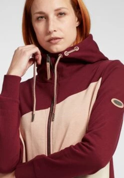 OXMO Sweatvesten Sweatvest Aggi Dames Rood 10 OXMO Sweatvesten Sweatvest Aggi Dames Rood -Kledinglijn Winkel f97fd641e5ef8ce5446a4988488d17f0