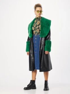 WAREHOUSE Longsleeves Shirt Dames Zwart 9 WAREHOUSE Longsleeves Shirt Dames Zwart -Kledinglijn Winkel ff0a8ba201fc112ecba13df42fad2baa